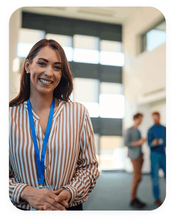 Equipo directivo en entorno escolar